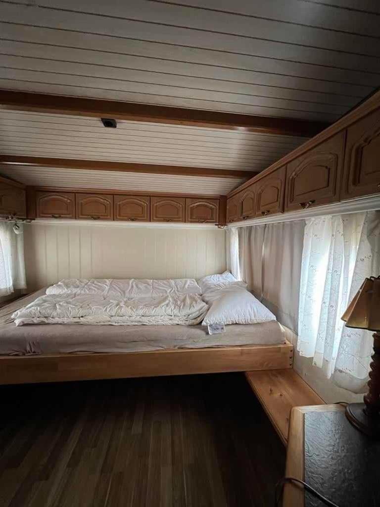 Nordnes Kro Og Camping Rokland Buitenkant foto