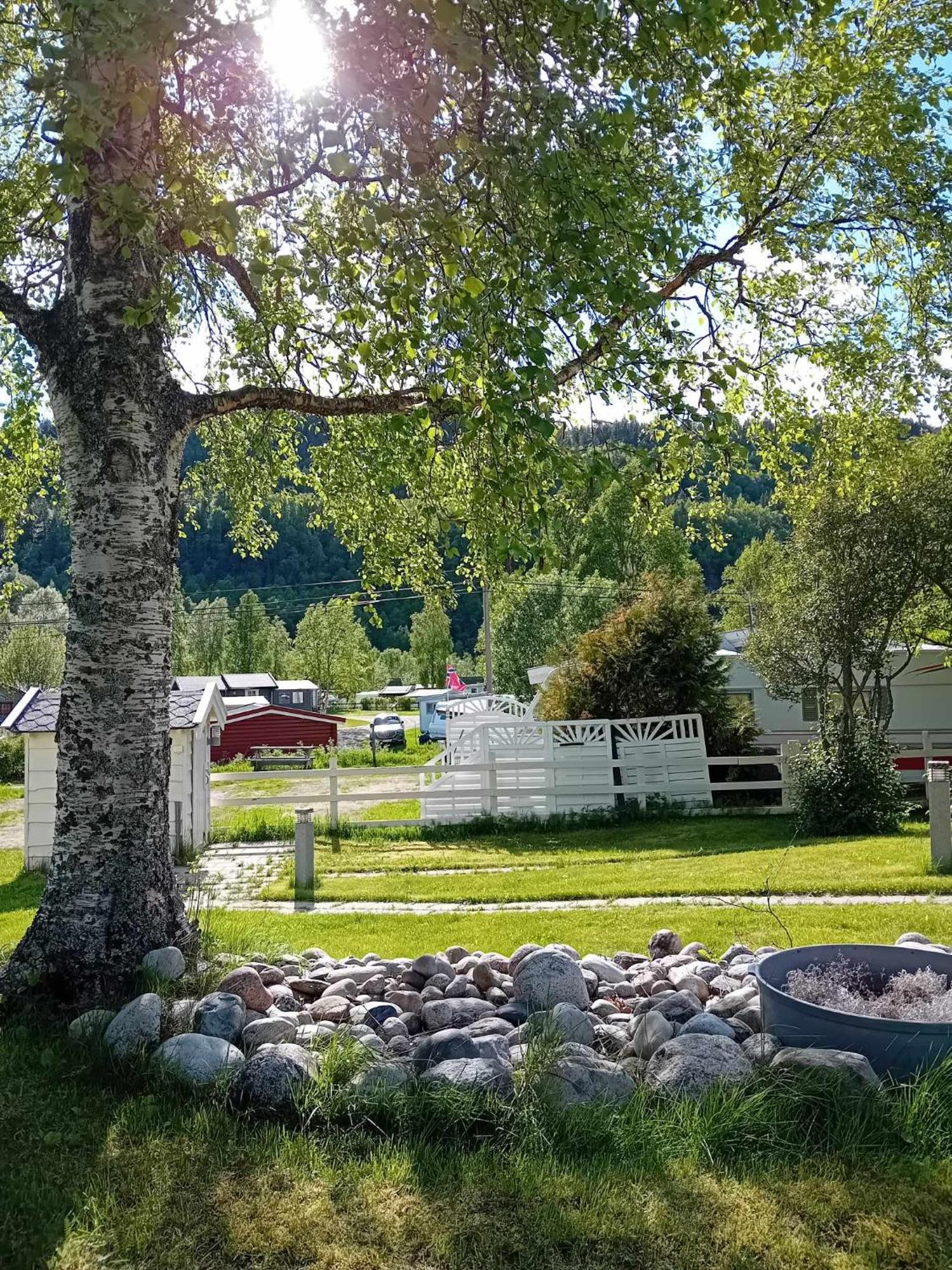 Nordnes Kro Og Camping Rokland Buitenkant foto